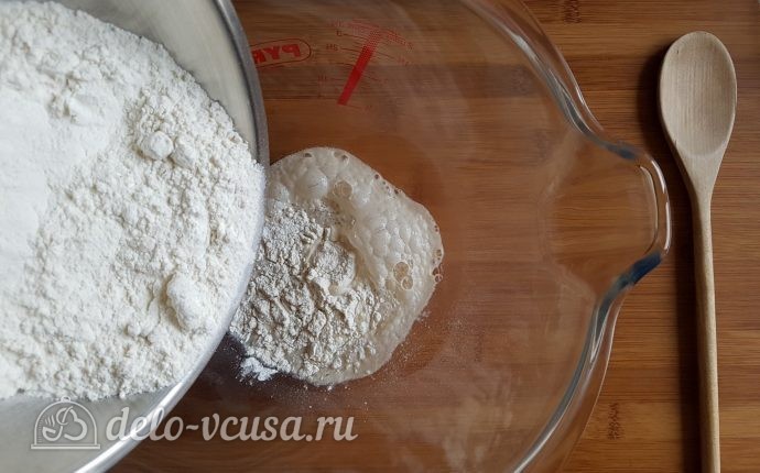 Пита с цельнозерновой мукой: Добавить муку