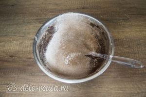 Печенье Двойной шоколад: Добавить какао и муку