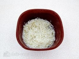 Сахарная рисовая каша на молоке: фото к шагу 1.