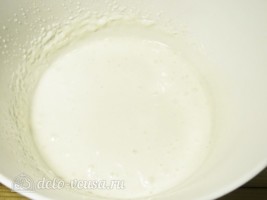 Глазурь Птичье молоко для куличей: фото к шагу 8.