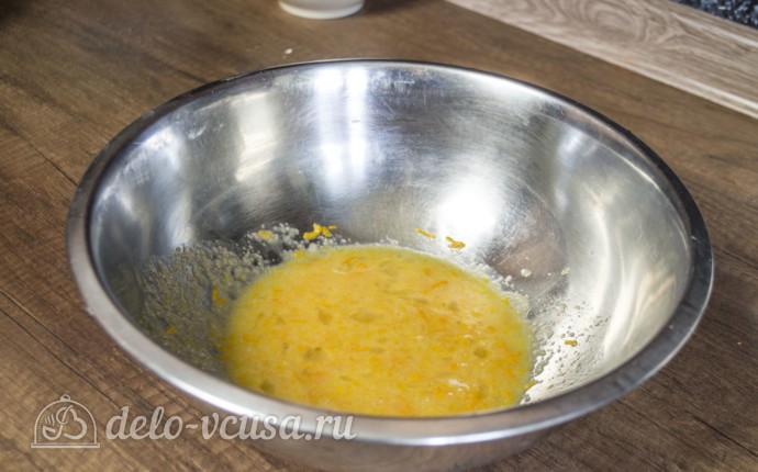 Пасхальный венок с клюквой и шоколадом: фото к шагу 3. Пасхальный венок с клюквой и шоколадом: фото к шагу 3.