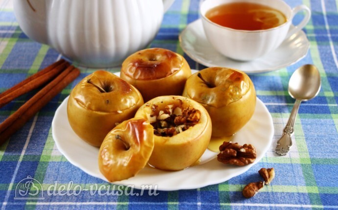 Рецепт печеные яблоки с медом и изюмом