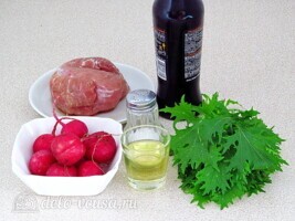 Мясной салат с редисом и японской капустой: Ингредиенты