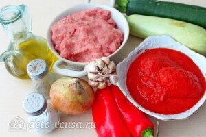 Фрикадельки из индейки в овощном соусе: Ингредиенты
