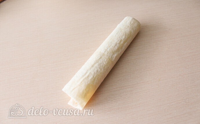 Сигара бёрек (Sigara börek) из лаваша: фото к шагу 6. Сигара бёрек (Sigara börek) из лаваша: фото к шагу 6.