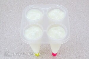Ванильное мороженое из молока: фото к шагу 7.