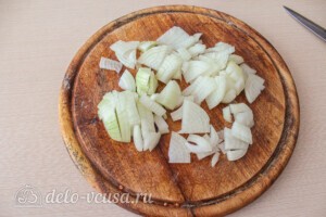 Салат из печёных баклажанов с сыром Фета: фото к шагу 2.