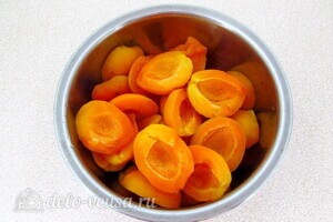 Яблочно-абрикосовое повидло на зиму: фото к шагу 5.
