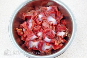 Куриные желудки в соево-чесночном соусе: фото к шагу 1.