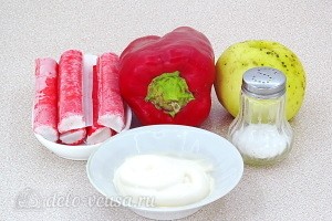 Экспресс-салат с крабовыми палочками: Ингредиенты