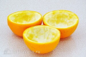 Желе в апельсинах: фото к шагу 1.