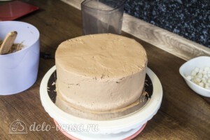 Шоколадный торт с орехами и маршмеллоу: фото к шагу 8.