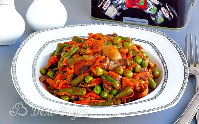 Рецепт стручковая фасоль с грибами в томатном соусе