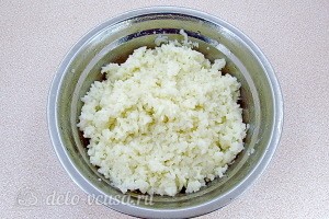 Готовый рис заправляем маслом