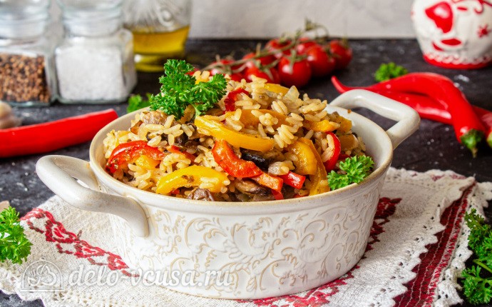 Рецепт ленивая паэлья с овощами и грибами