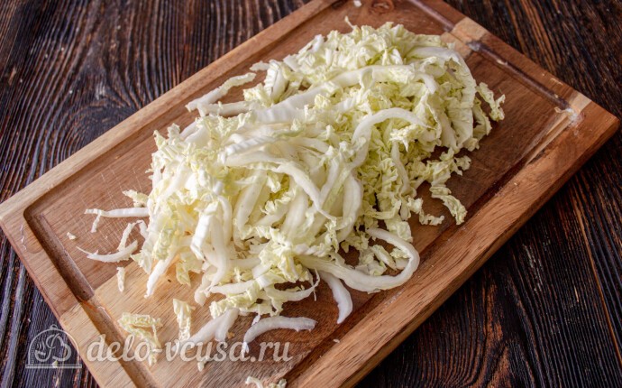 Режем пекинскую капусту
