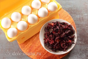Как покрасить яйца на Пасху чаем Каркаде: Ингредиенты