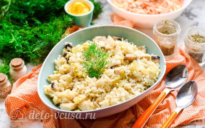 Рецепт рис с капустой, шампиньонами и куриным филе