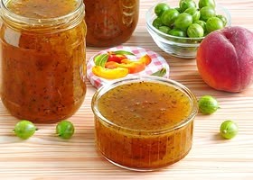 Рецепт джем из крыжовника и персиков в мультиварке