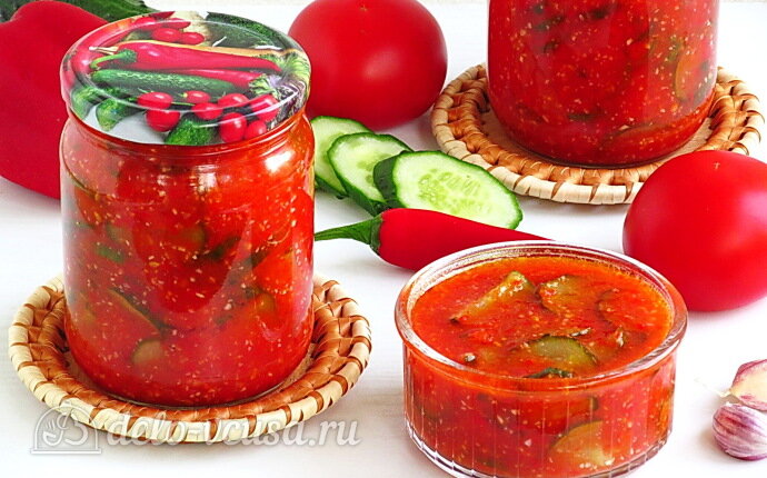 Рецепт закуска «пикантная» из помидоров, огурцов и перца в мультиварке