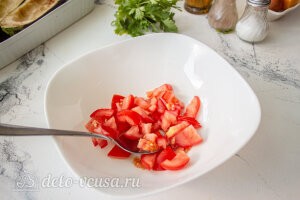 Режем помидоры кубиками