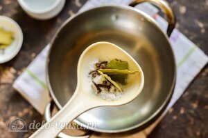 Маринованные груши на зиму без стерилизации: Варим маринад