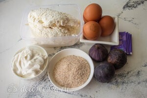 Диетическая творожная запеканка с инжиром без сахара и муки: Ингредиенты