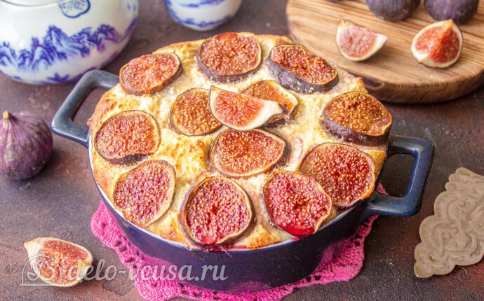 Выпекаем пп запеканку до готовности и даем ей остыть