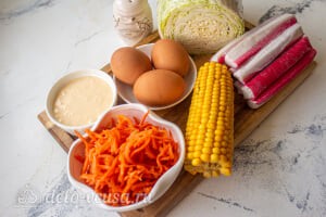 Крабовый салат с пекинской капустой и морковью по-корейски: Ингредиенты