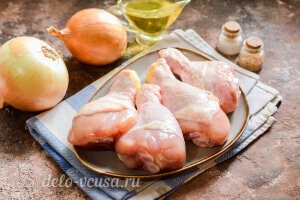 Нежная курица тушеная с луком: Ингредиенты