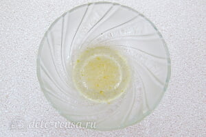 Лимонное печенье с глазурью: Заливаем желатин водой