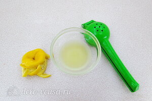 Варенье из тыквы с курагой на зиму: Выжимаем сок половины лимона