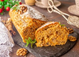 Рецепт пряный морковный кекс с орехами