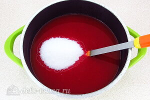 Сок из калины в домашних условиях на зиму: Соединяем сок, отвар и сахар