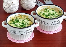 Рецепт запеченные кальмары с грибами в сметане