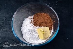 Кокосово-шоколадный десерт королевы Анны: Соединяем ингредиенты для глазури
