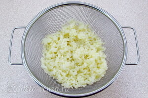 Творожно-рисовая запеканка с морковью: Варим рис до полуготовности