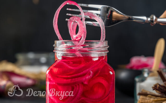 Маринованный красный лук Маринованный красный лук