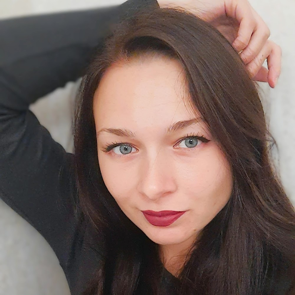 Оксана Драгунцова